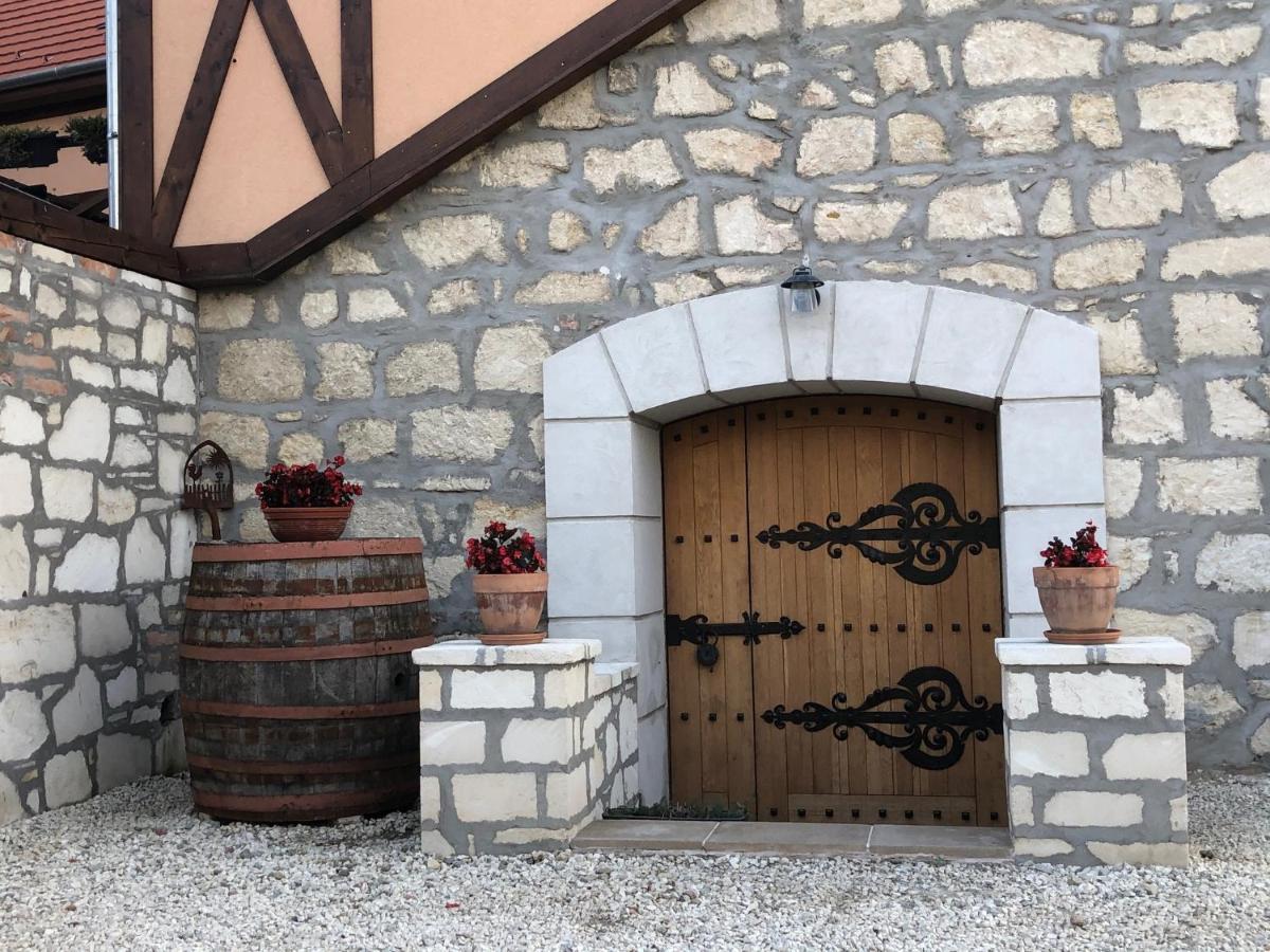 Madárlátta Vendégház Fertőrákos Extérieur photo
